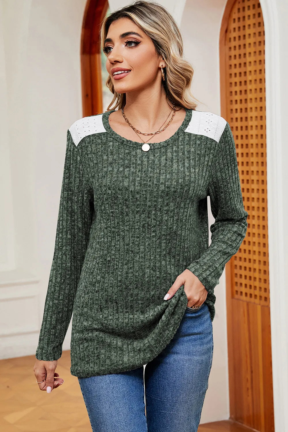 Eyelet Ribbed Round Neck Long Sleeve T-Shirt – Trendsi | ClozArt