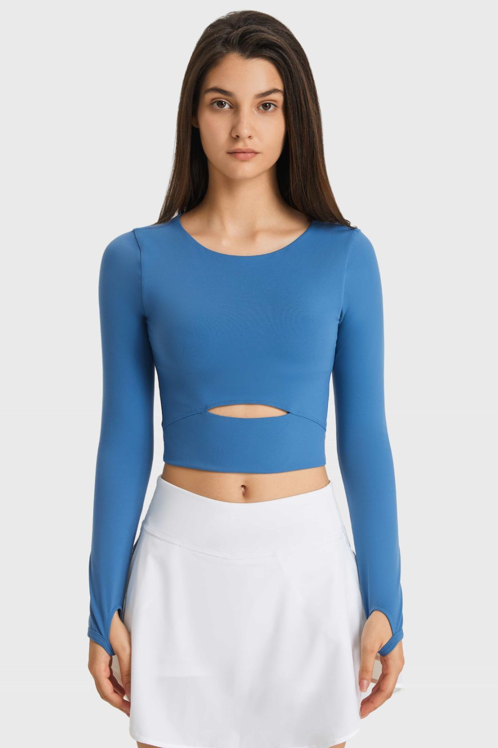Millennia Cutout Long Sleeve Cropped Sports Top – Trendsi | ClozArt