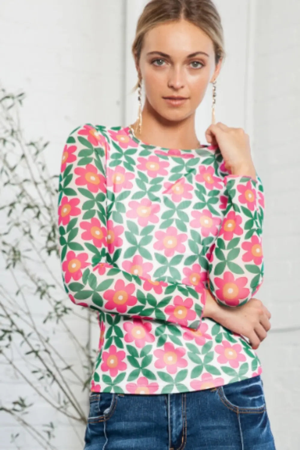 Floral Round Neck Long Sleeve Top – Trendsi | ClozArt