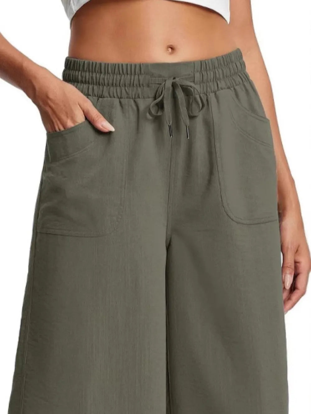 Full Size Drawstring Wide Leg Capris Pants Plus Size – Trendsi | ClozArt