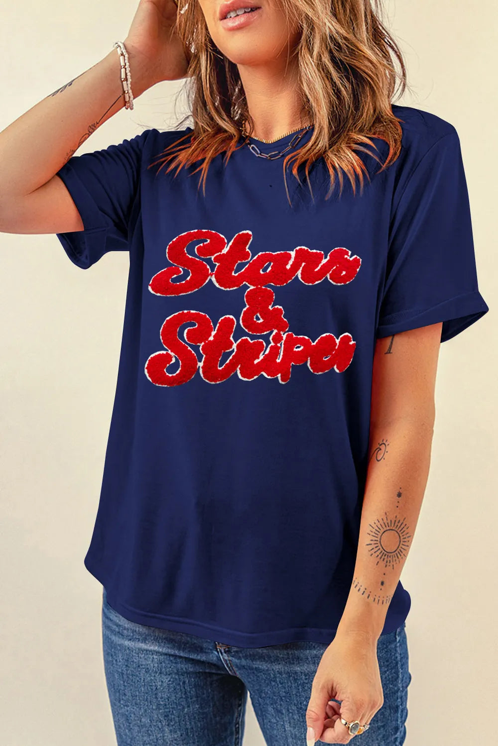 Letter Round Neck Short Sleeve T-Shirt – Trendsi | ClozArt