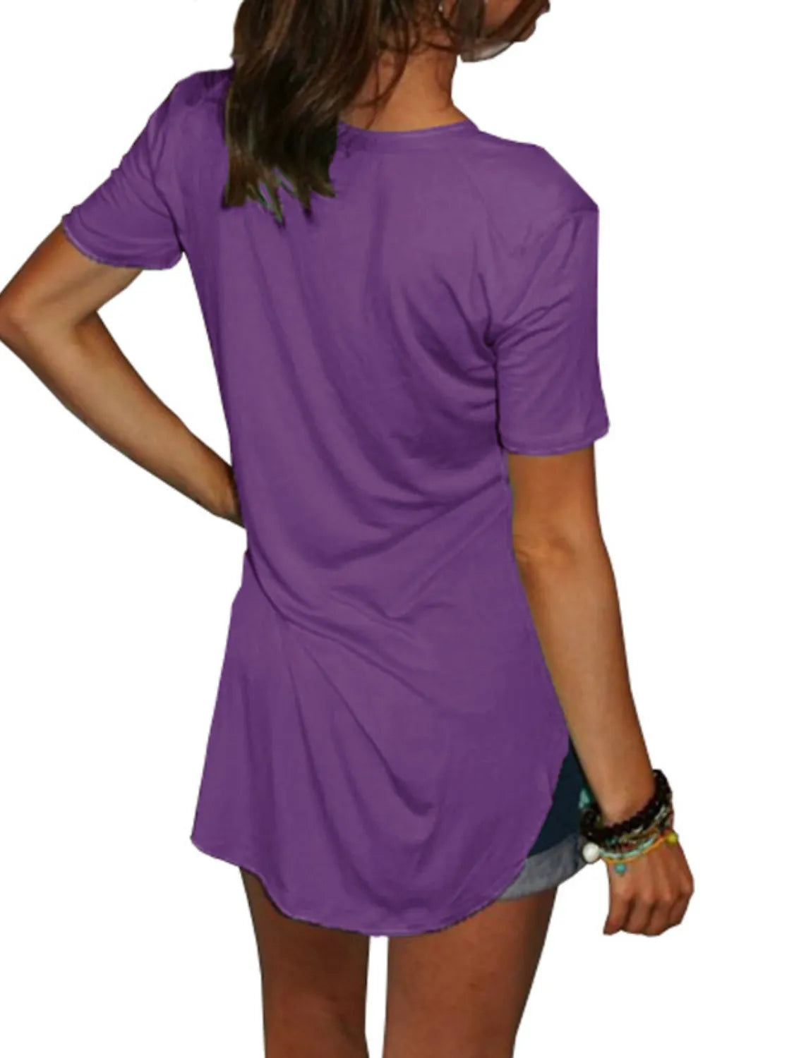Full Size Solid V-Neck Short Sleeve T-Shirt Plus Size – Trendsi | ClozArt
