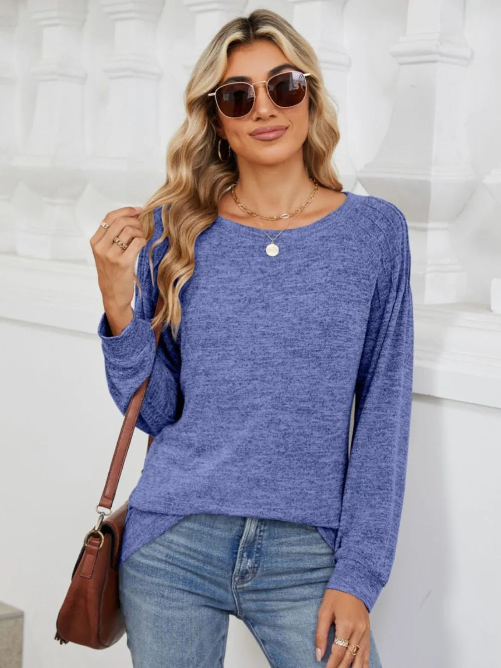 Round Neck Long Sleeve T-Shirt – Trendsi | ClozArt