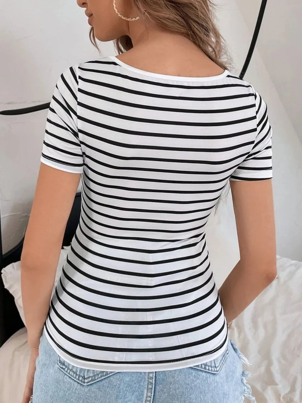 Striped V-Neck Short Sleeve T-Shirt – Trendsi | ClozArt