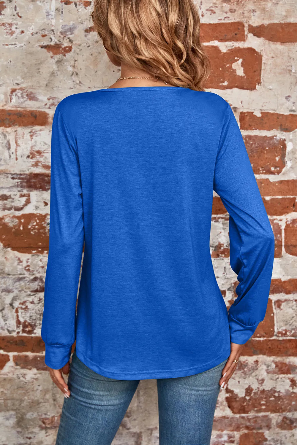 Ruched Square Neck Long Sleeve T-Shirt – Trendsi | ClozArt