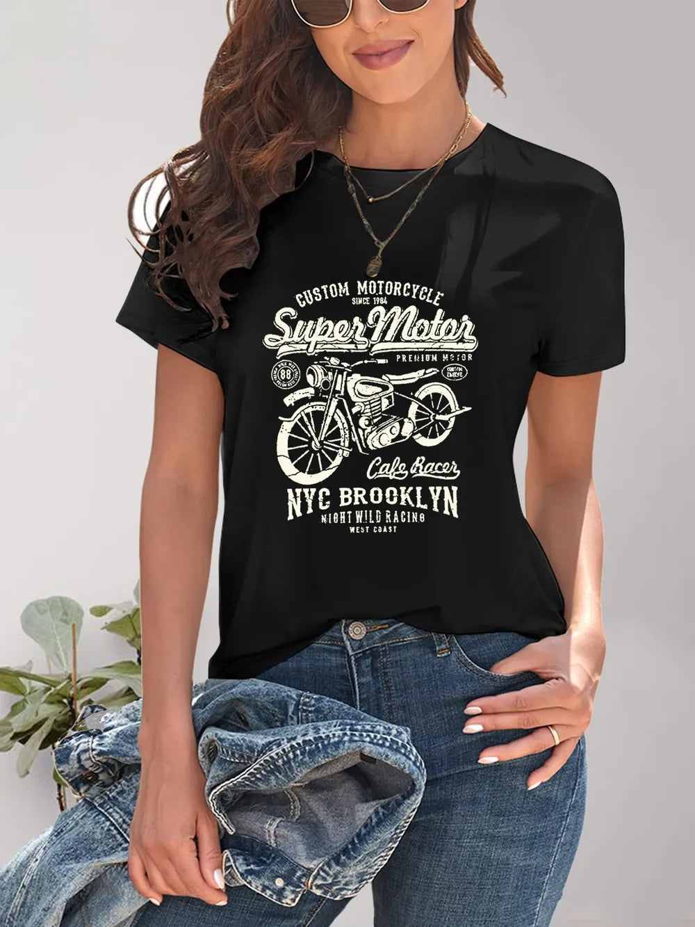 Motorcycle Graphic Round Neck T-Shirt – Trendsi | ClozArt