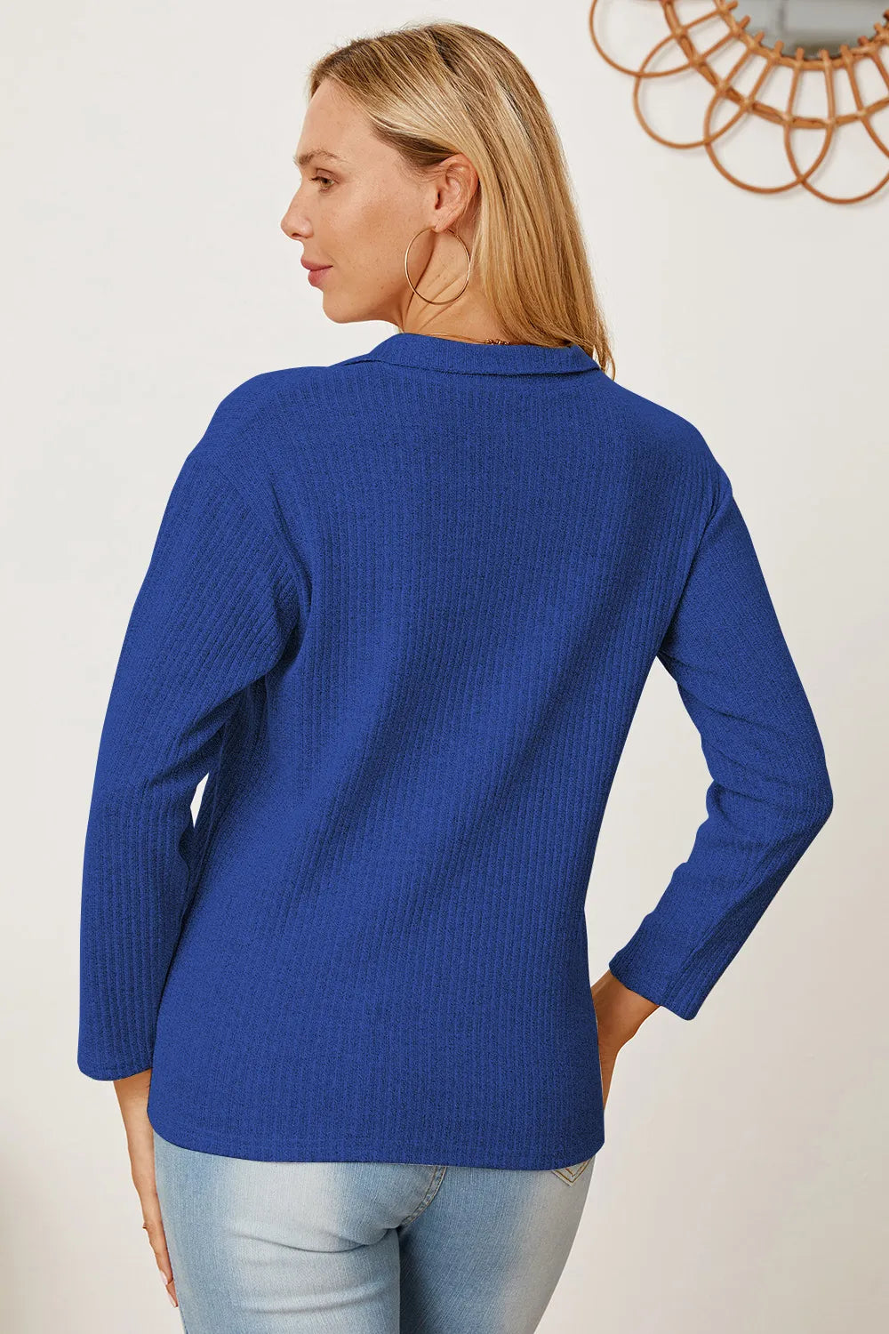 Collared Neck Dropped Shoulder T-Shirt – Trendsi | ClozArt