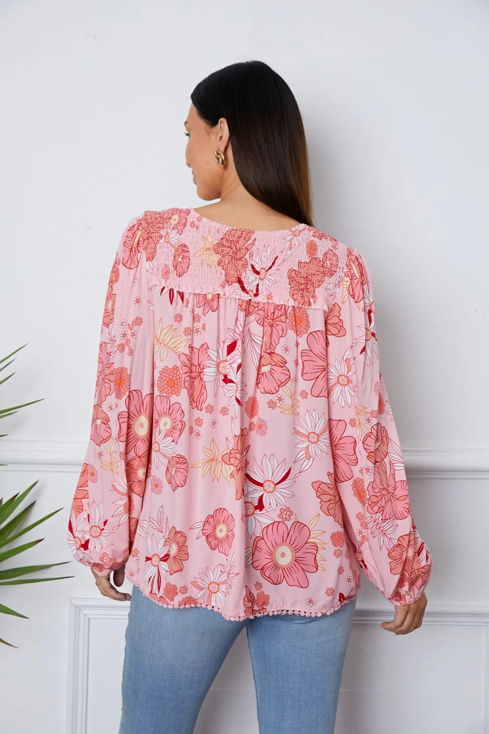 Floral Smocked Tassel Tie Balloon Sleeve Blouse – Trendsi | ClozArt