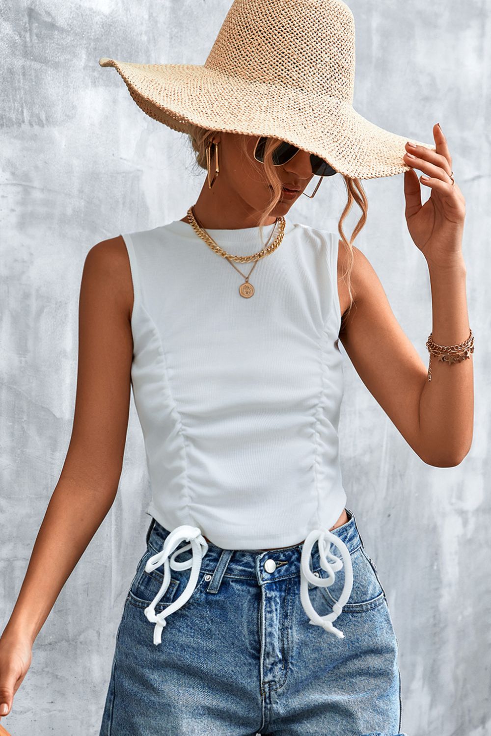 Drawstring Detail Round Neck Tank – Trendsi | ClozArt