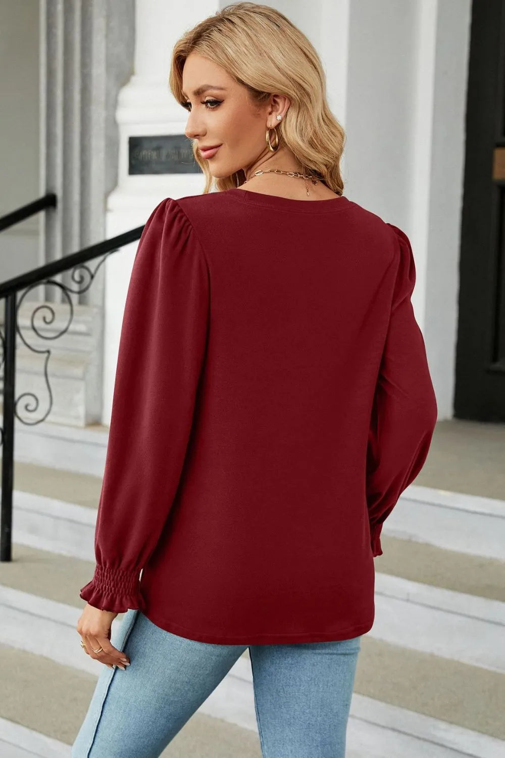 Round Neck Long Sleeve T-Shirt – Trendsi | ClozArt