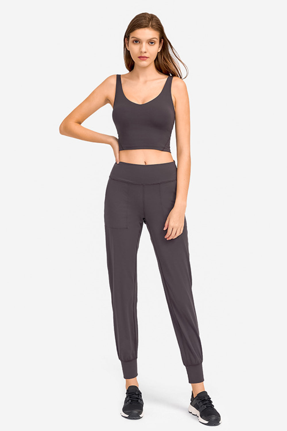 Millennia Deep V-Neck Crop Sports Bra – Trendsi | ClozArt