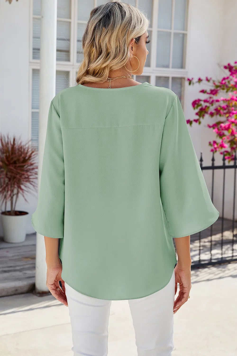 V-Neck Three-Quarter Sleeve Top – Trendsi | ClozArt