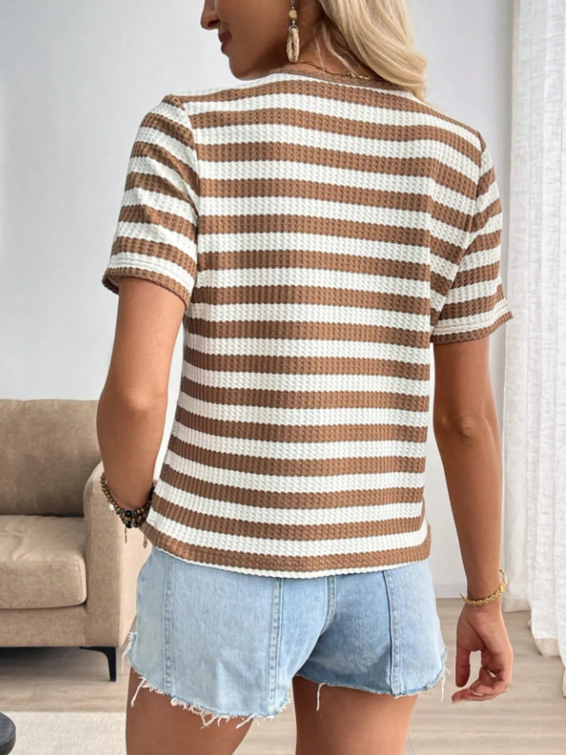 Striped V-Neck Short Sleeve T-Shirt – Trendsi | ClozArt
