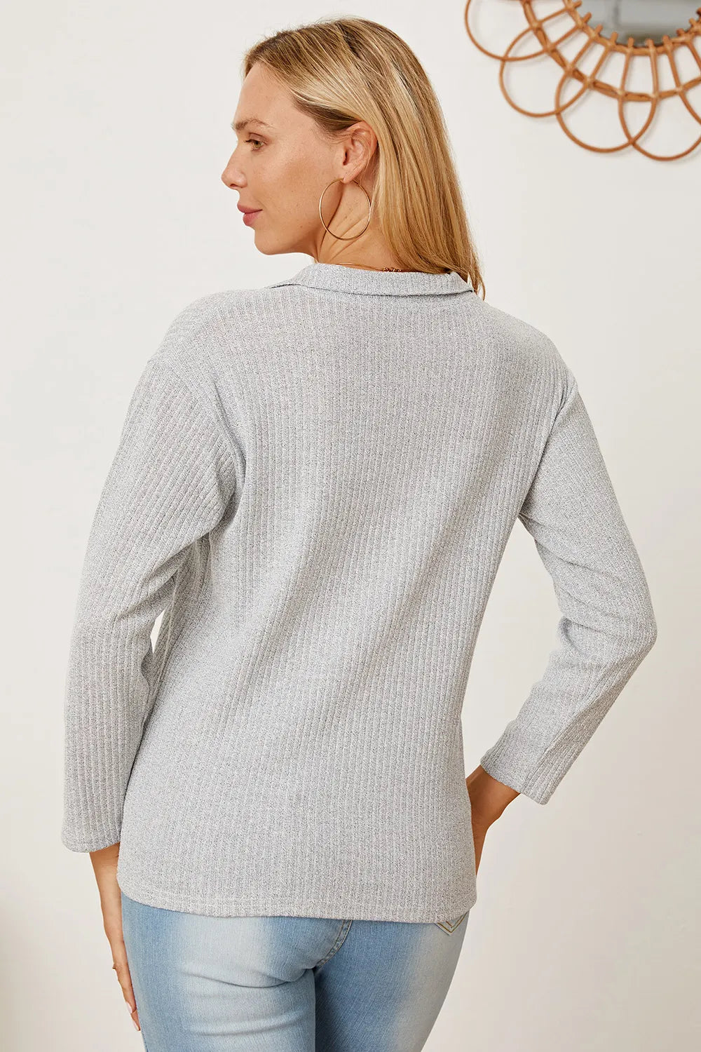 Collared Neck Dropped Shoulder T-Shirt – Trendsi | ClozArt