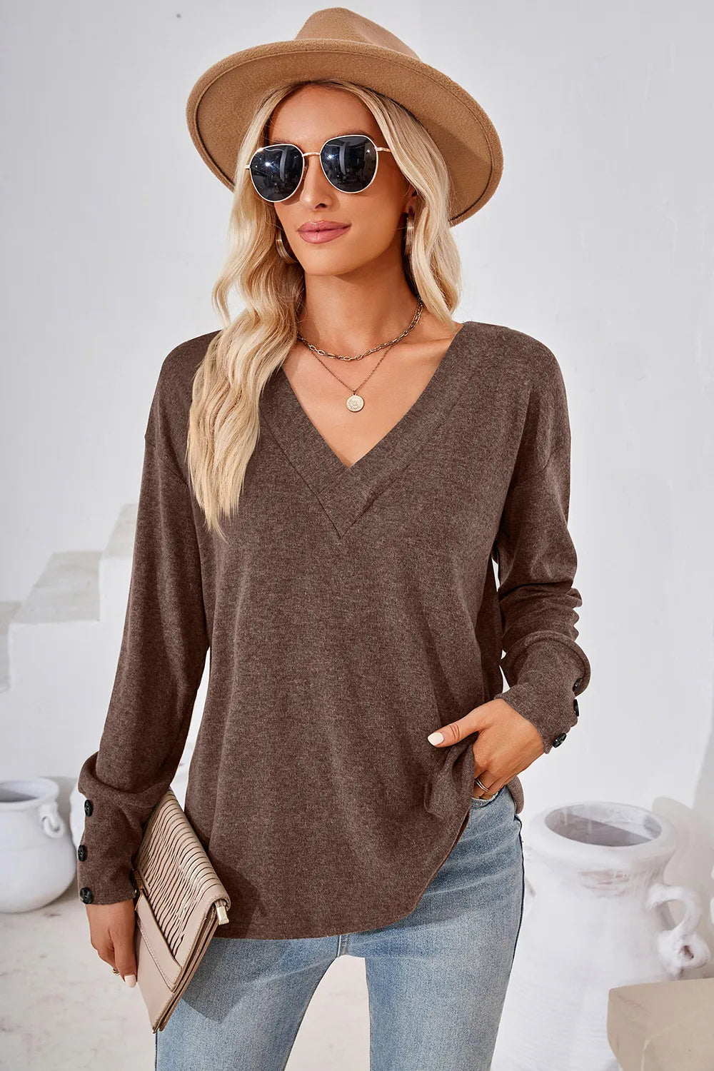 V-Neck Dropped Shoulder T-Shirt – Trendsi | ClozArt