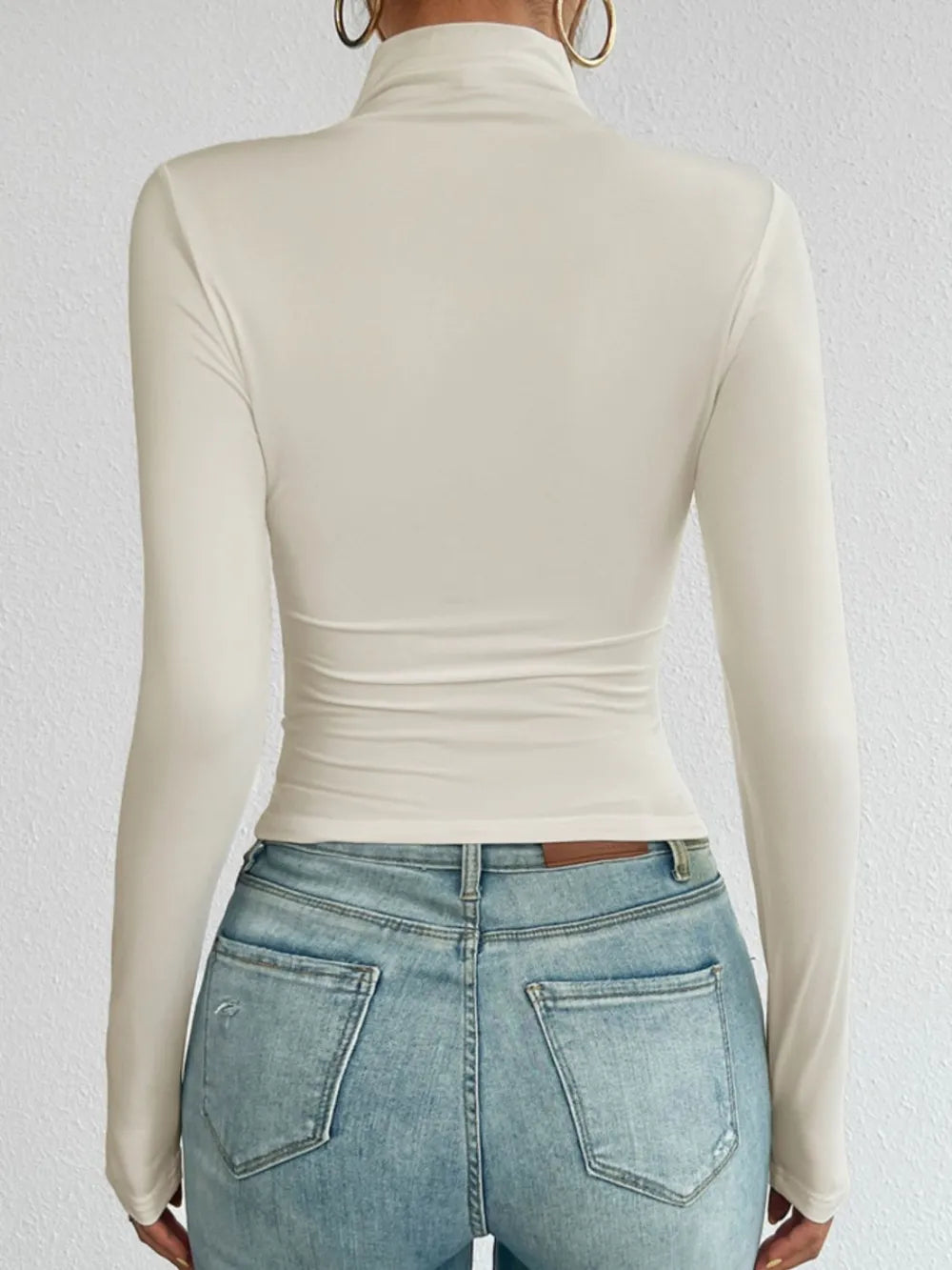 Devine Mock Neck Long Sleeve T-Shirt – Trendsi | ClozArt