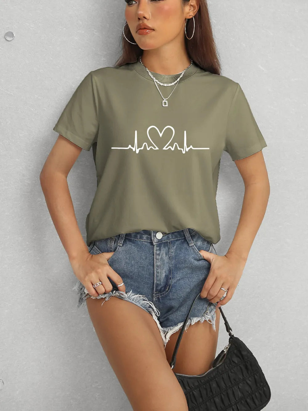 Heart Round Neck Short Sleeve T-Shirt – Trendsi | ClozArt