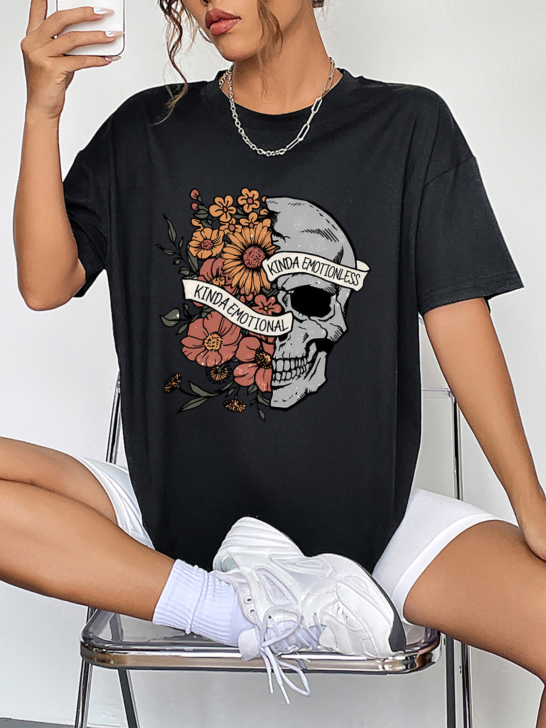 Round Neck Short Sleeve Graphic T-Shirt – Trendsi | ClozArt