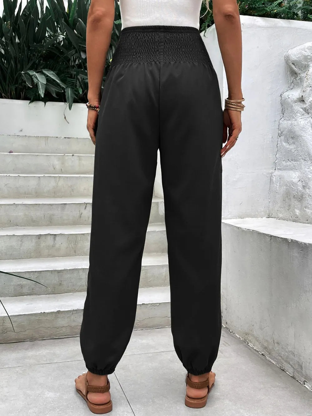 Smocked High Rise Joggers with Pockets – Trendsi | ClozArt