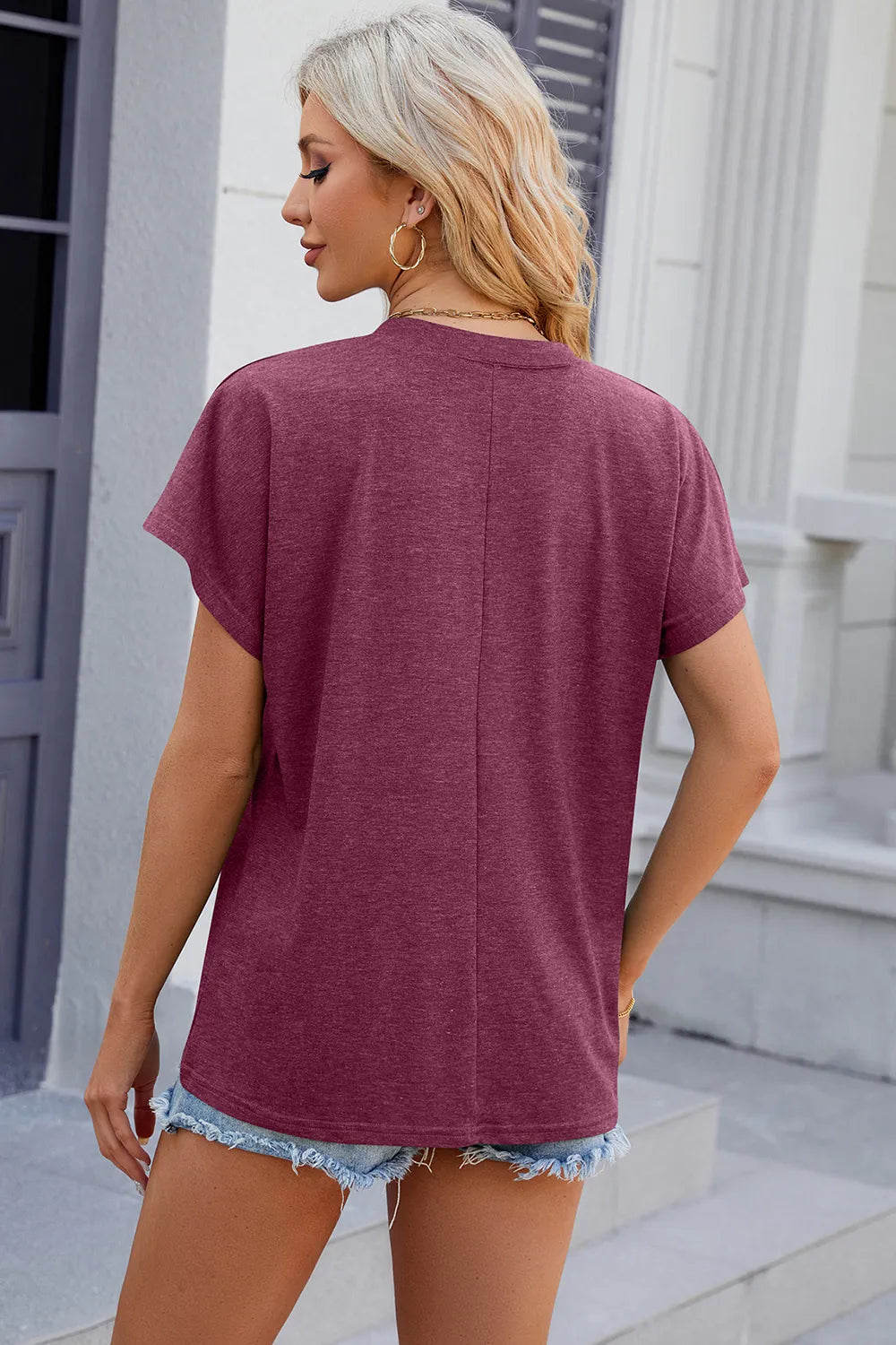 V-Neck Short Sleeve T-Shirt – Trendsi | ClozArt