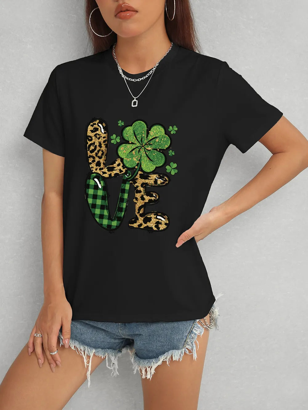 LOVE Round Neck Short Sleeve T-Shirt – Trendsi | ClozArt