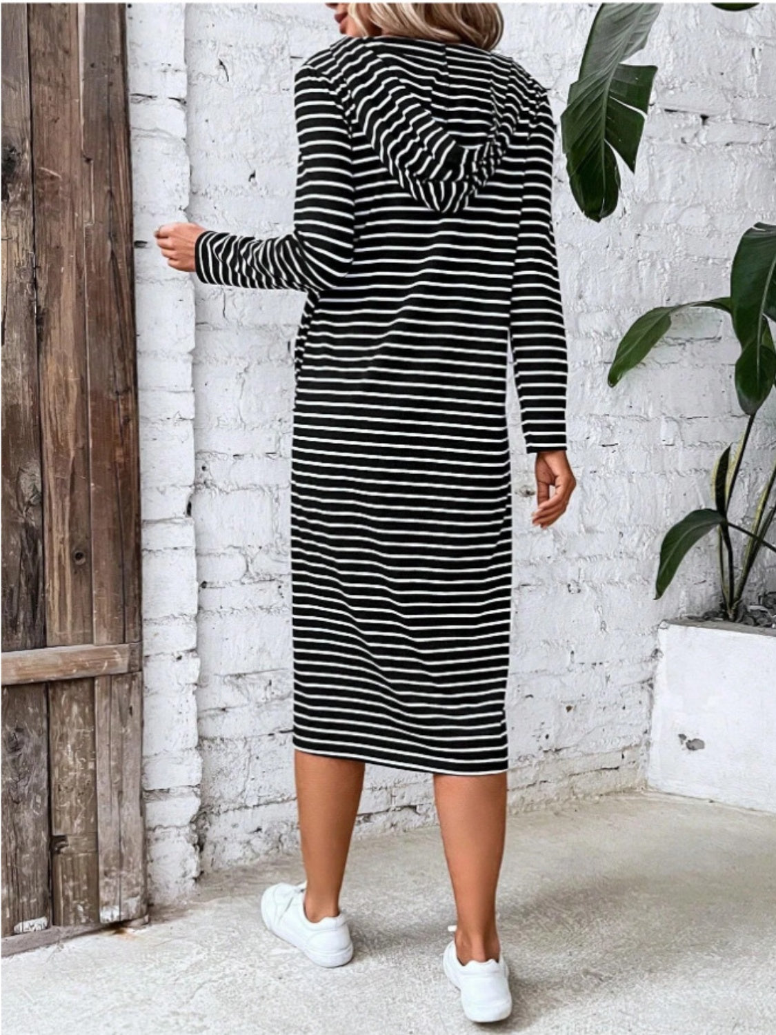 Striped Zip Front Hooded Dress – Trendsi | ClozArt