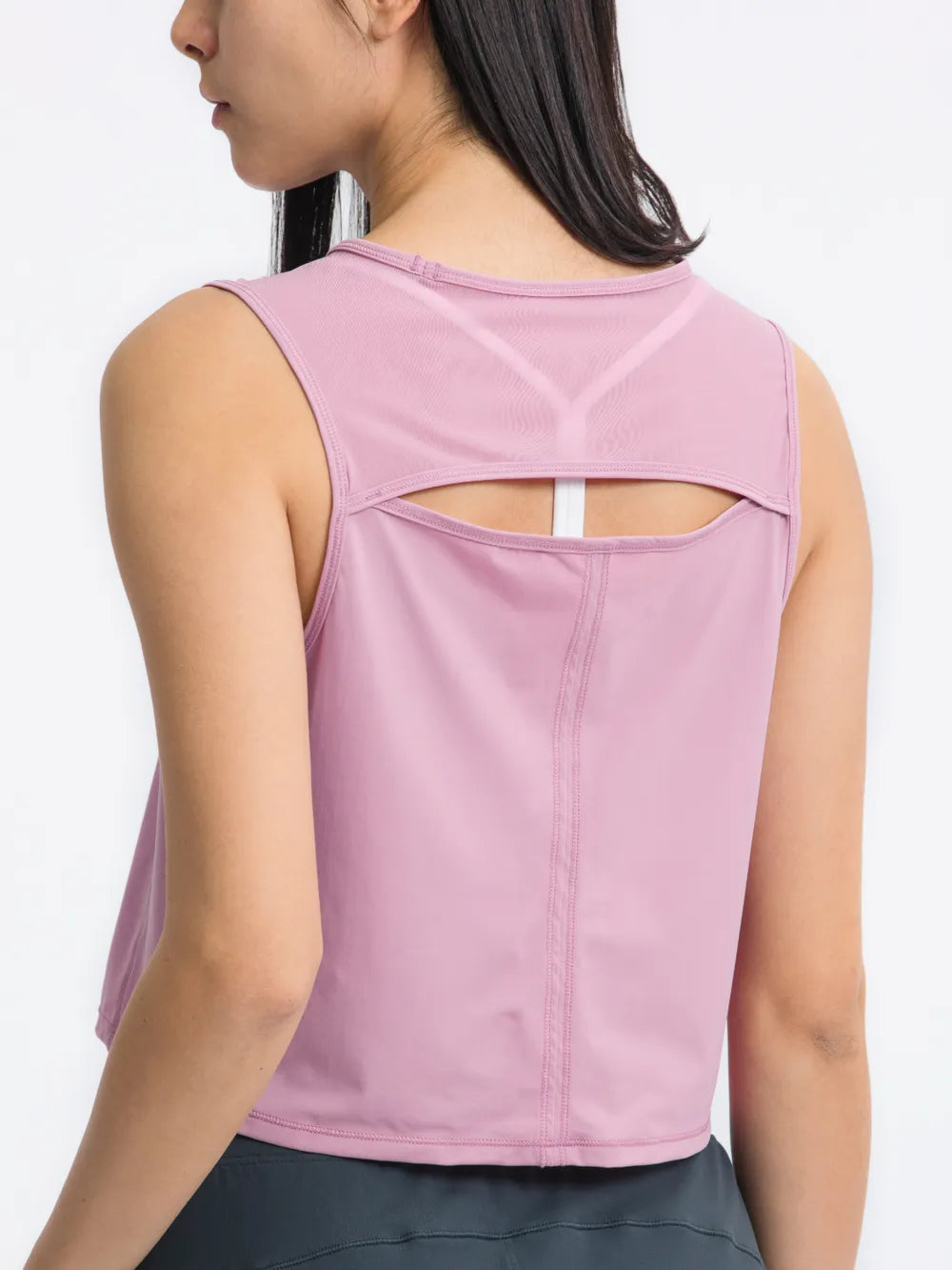 Millennia Round Neck Cropped Active Tank – Trendsi | ClozArt