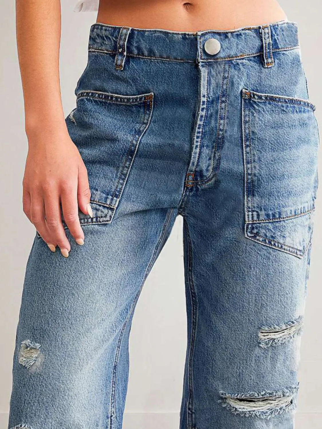 Distressed Jeans with Pockets – Trendsi | ClozArt