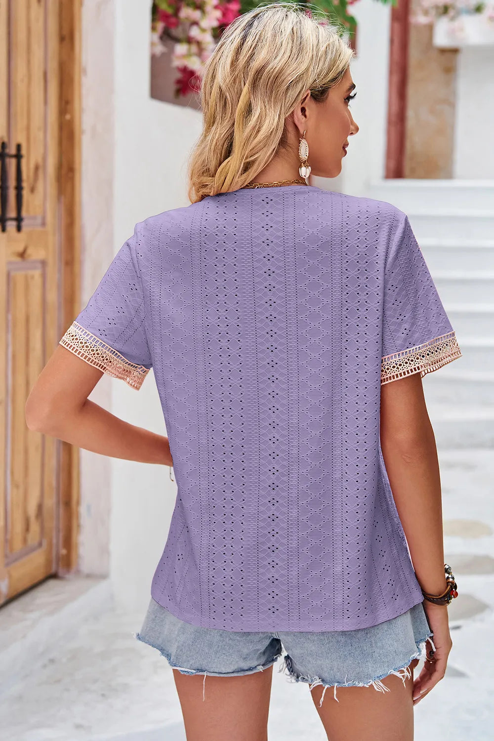 Eyelet V-Neck Short Sleeve T-Shirt – Trendsi | ClozArt