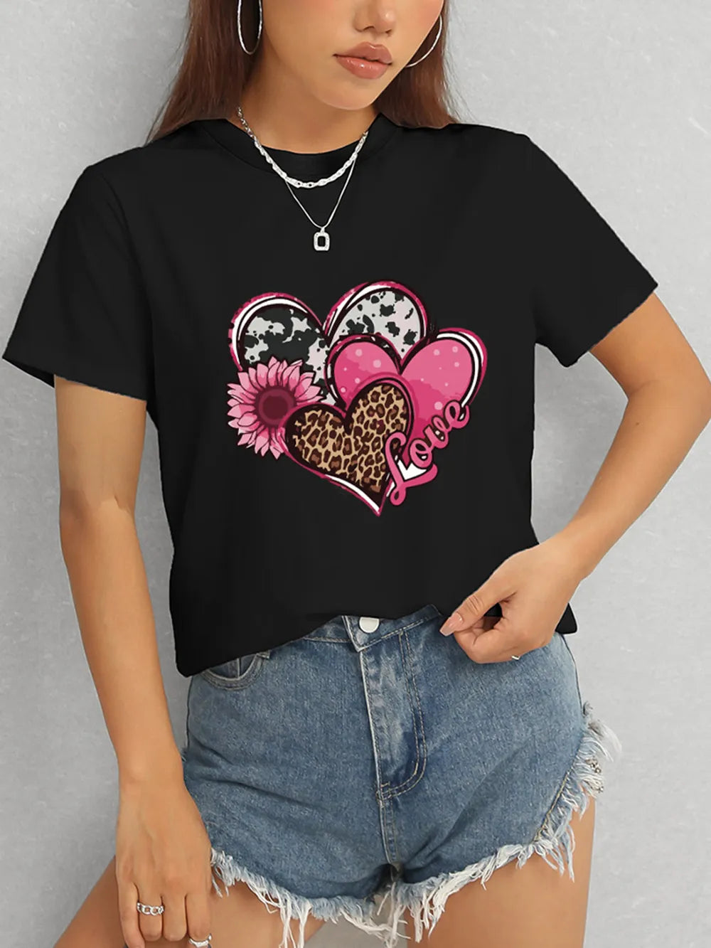 Heart Round Neck Short Sleeve T-Shirt – Trendsi | ClozArt