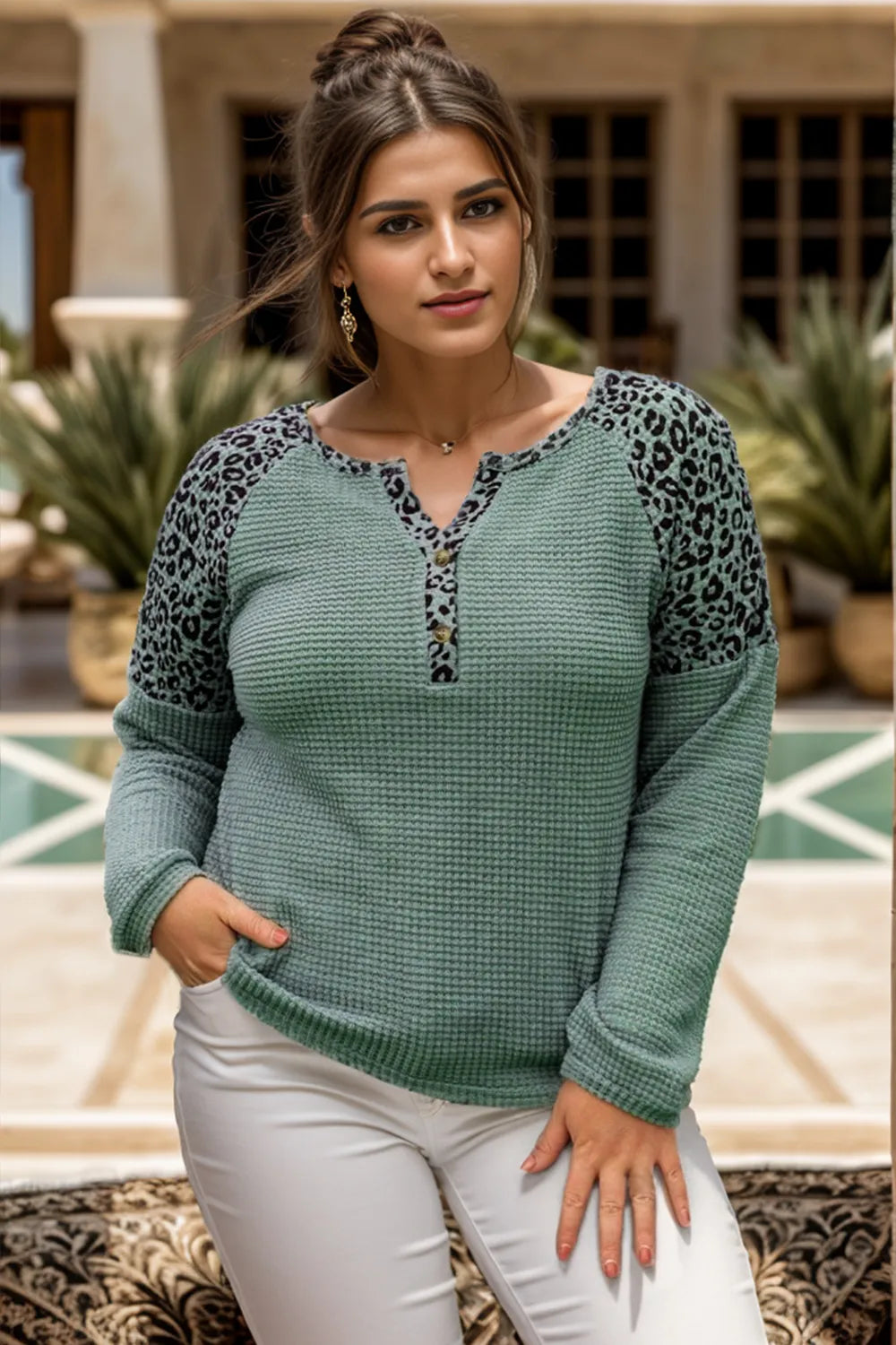Plus Size Leopard Waffle-Knit Long Sleeve T-Shirt – Trendsi | ClozArt