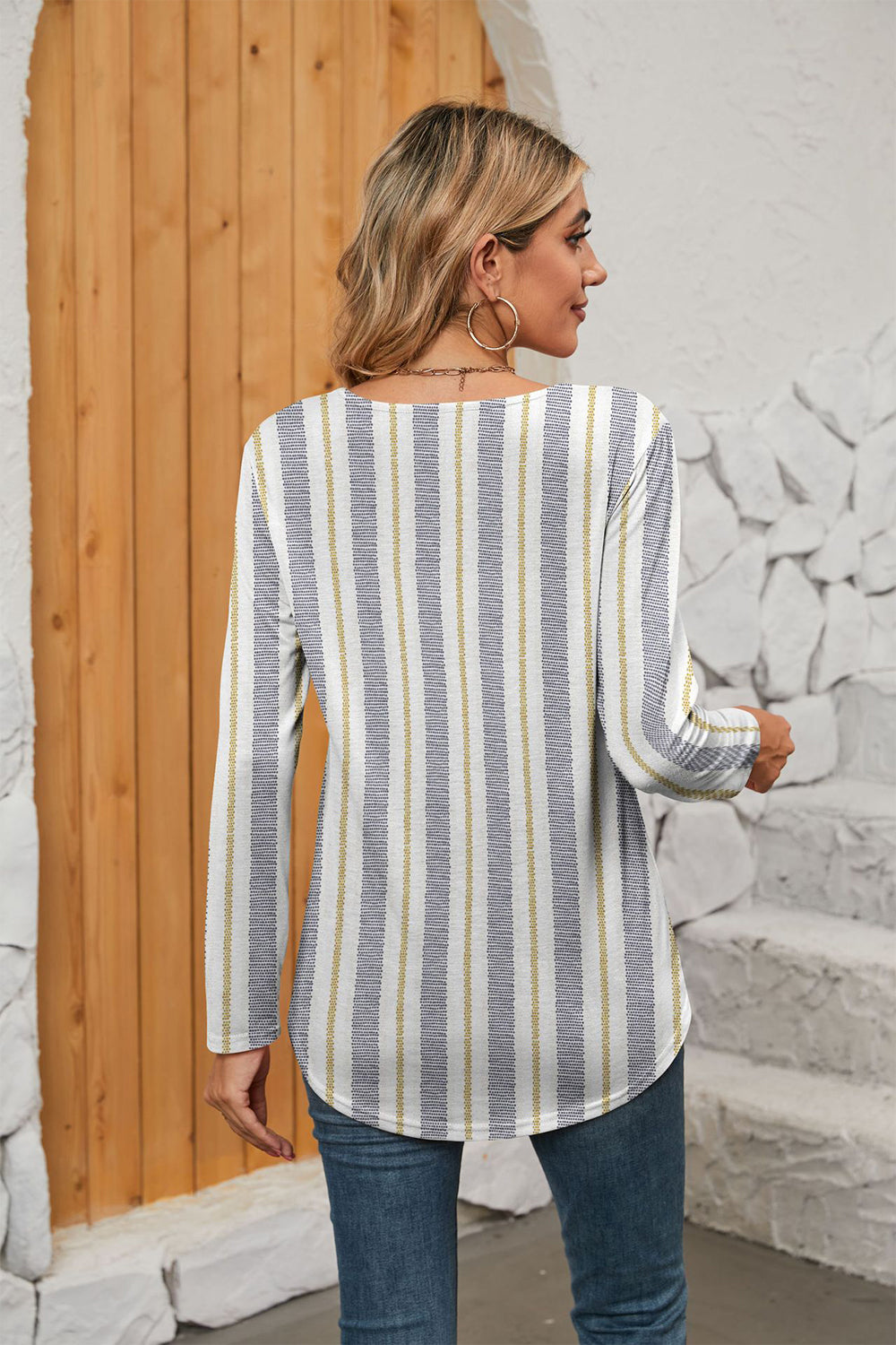 Printed Square Neck Long Sleeve Blouse – Trendsi | ClozArt