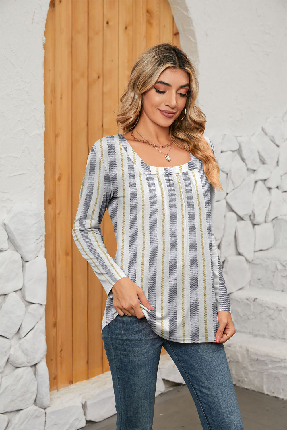 Printed Square Neck Long Sleeve Blouse – Trendsi | ClozArt