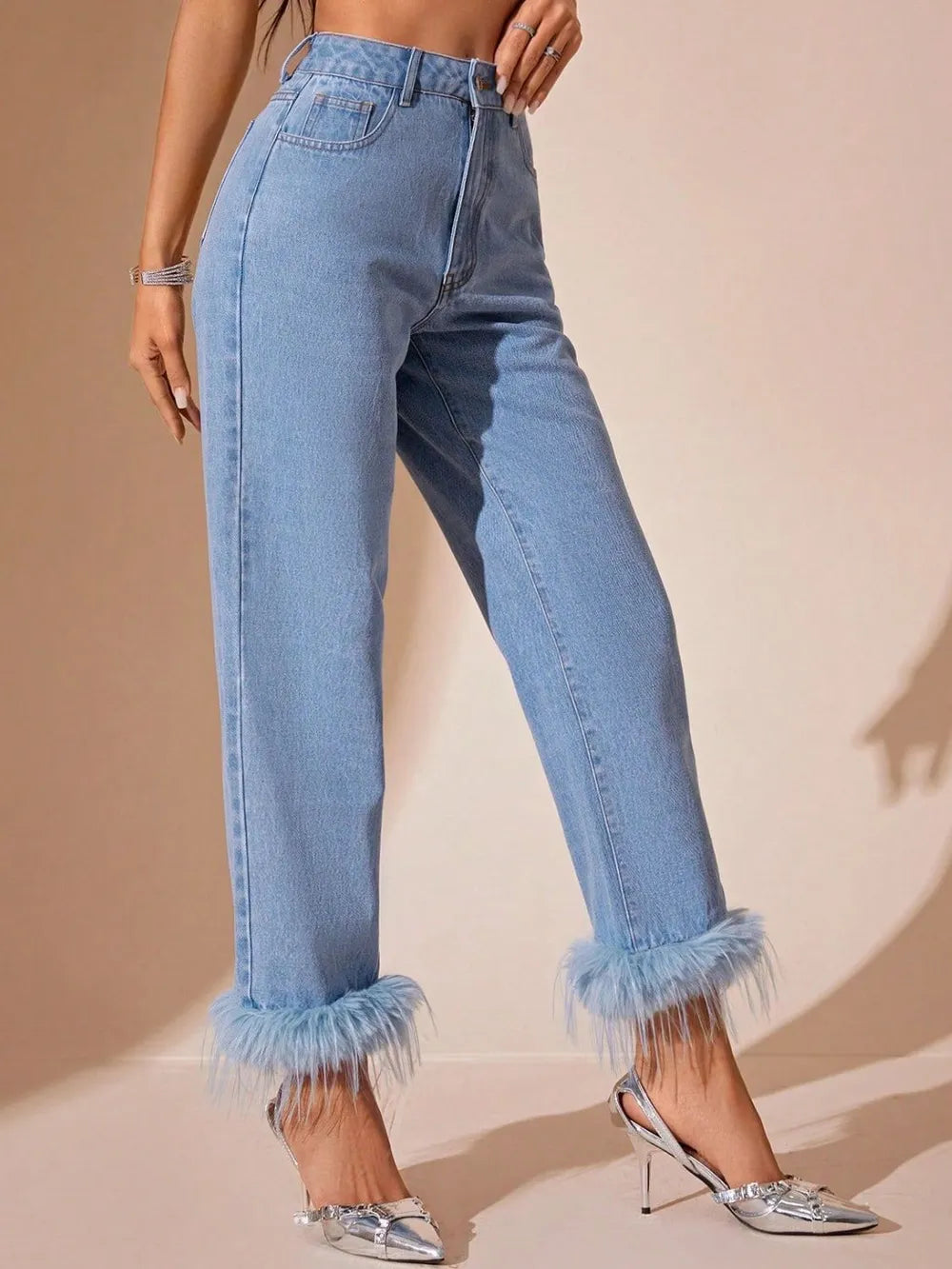 Plush Hem High Rise Straight Jeans – Trendsi | ClozArt