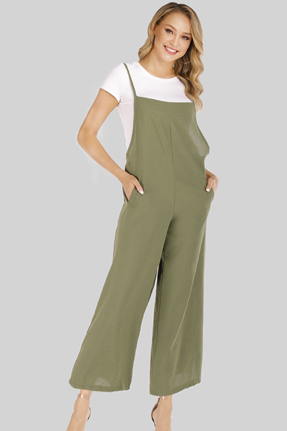 Full Size Cropped Wide Leg Overalls with Pockets – Trendsi | ClozArt