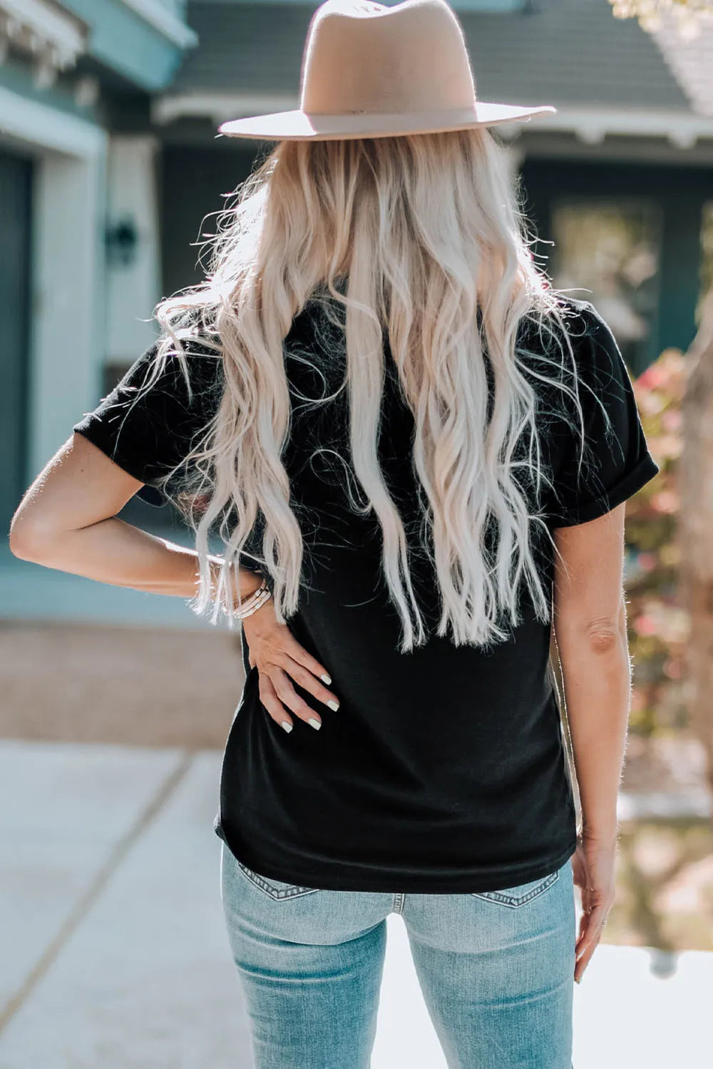 Graphic Round Neck Short Sleeve T-Shirt – Trendsi | ClozArt