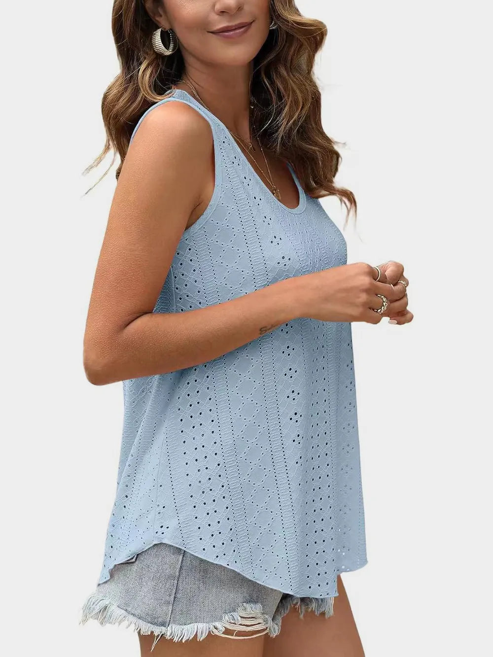 Florira Eyelet Round Neck Tank – Trendsi | ClozArt