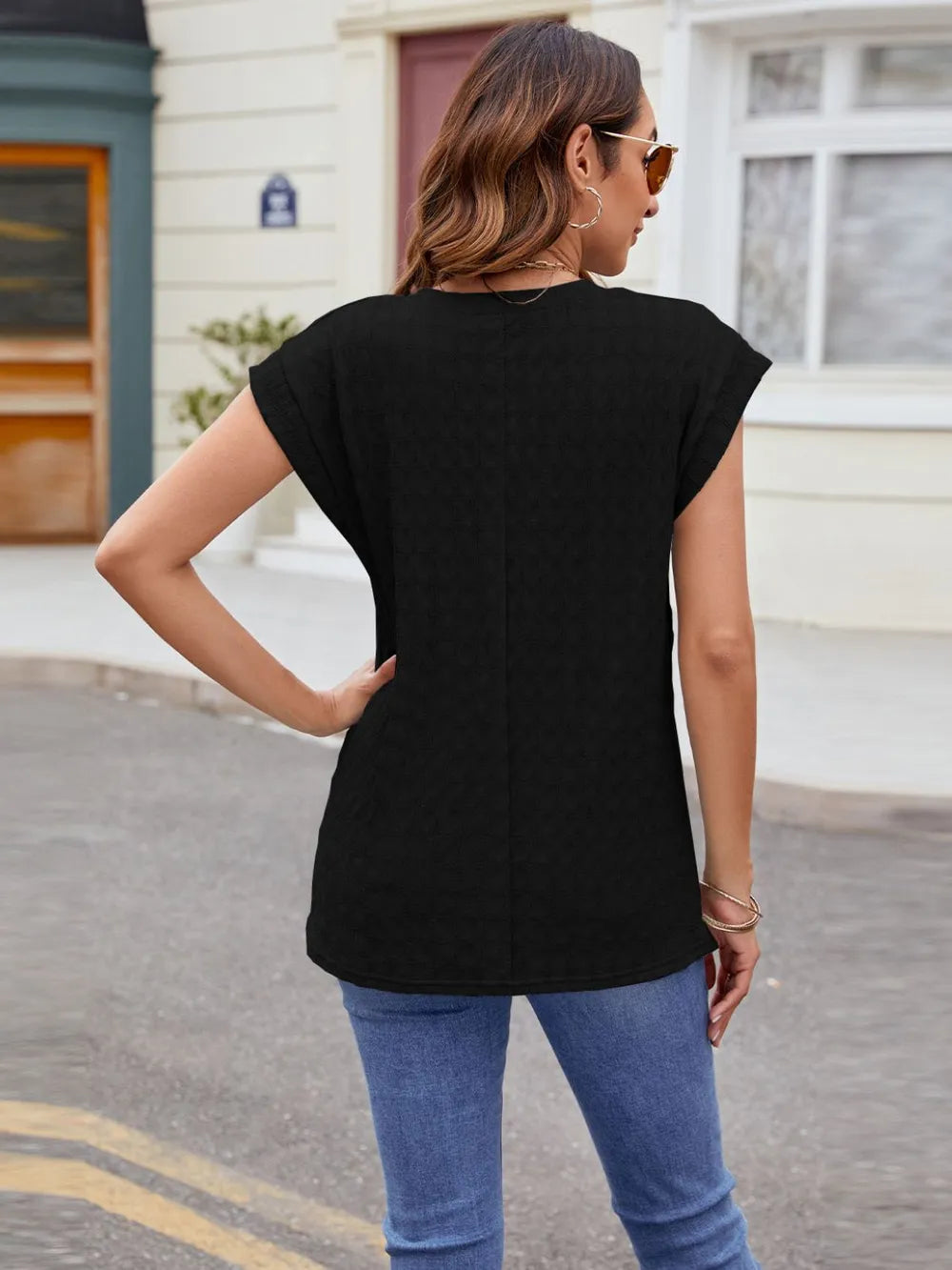 Textured Round Neck Cap Sleeve T-Shirt – Trendsi | ClozArt
