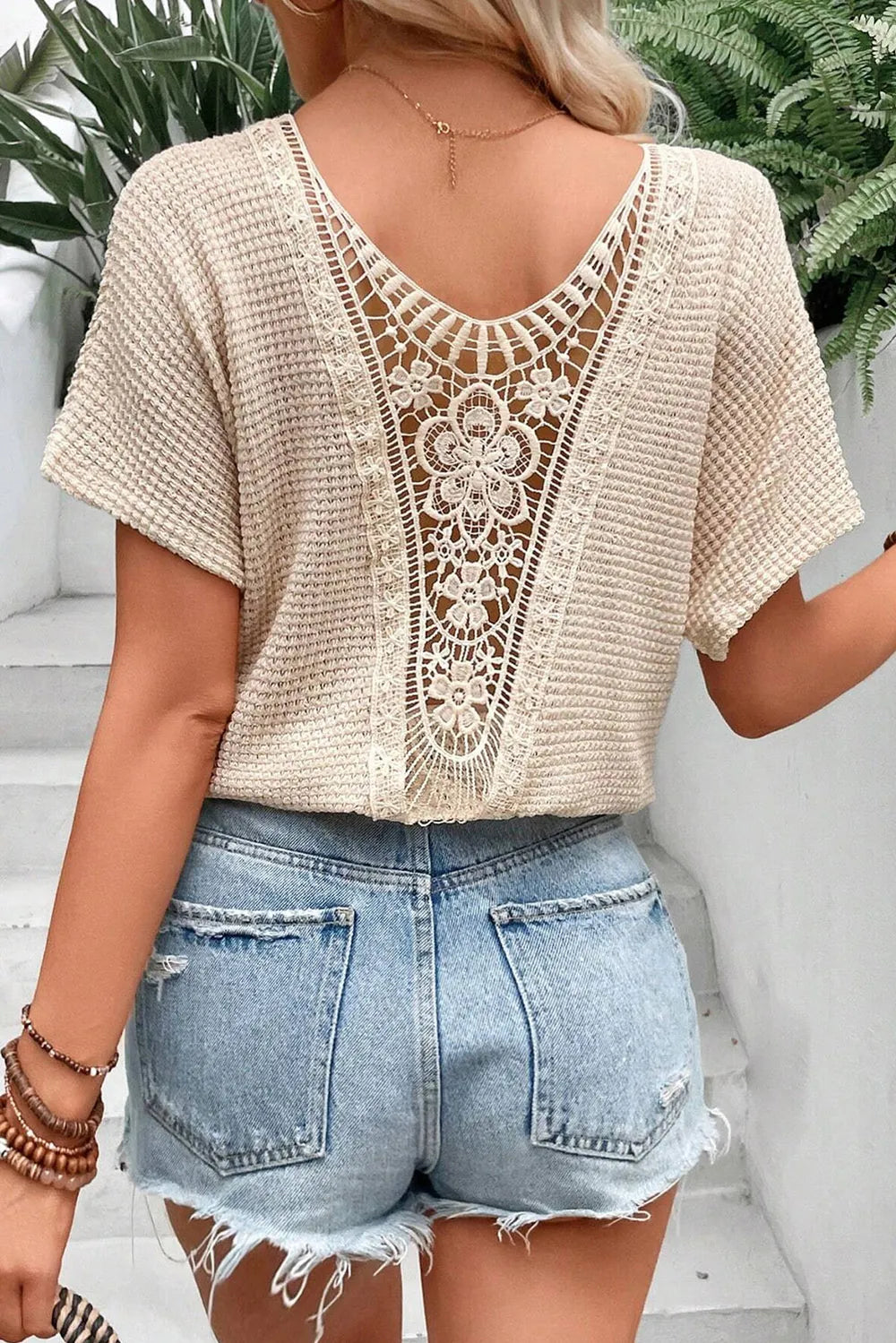 Round Neck Short Sleeve T-Shirt – Trendsi | ClozArt