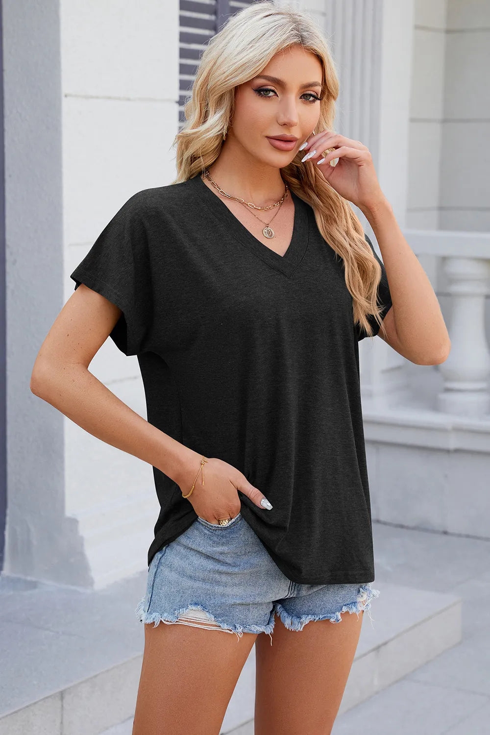 V-Neck Short Sleeve T-Shirt – Trendsi | ClozArt