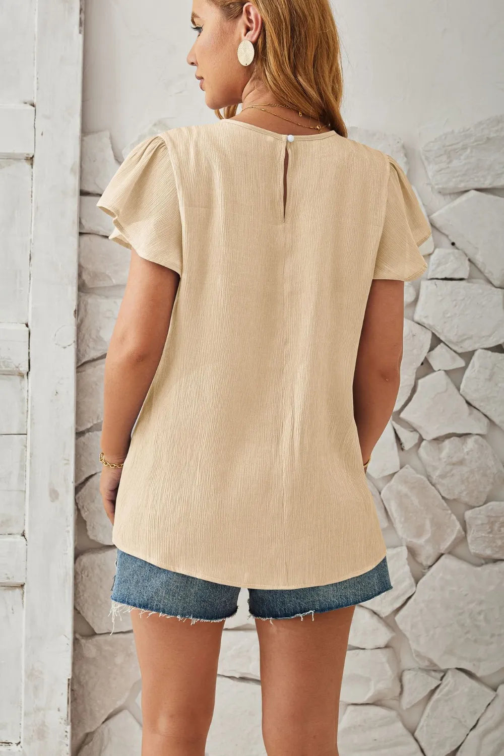 Round Neck Keyhole Cap Sleeve T-Shirt – Trendsi | ClozArt