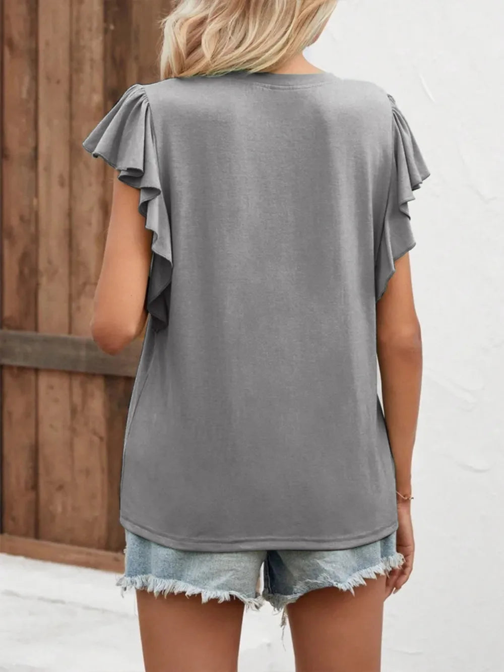 Notched Cap Sleeve T-Shirt – Trendsi | ClozArt