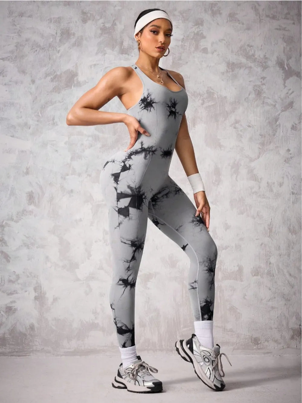 Back Crisscross Tie-Dye Scoop Neck Active Jumpsuit – Trendsi | ClozArt