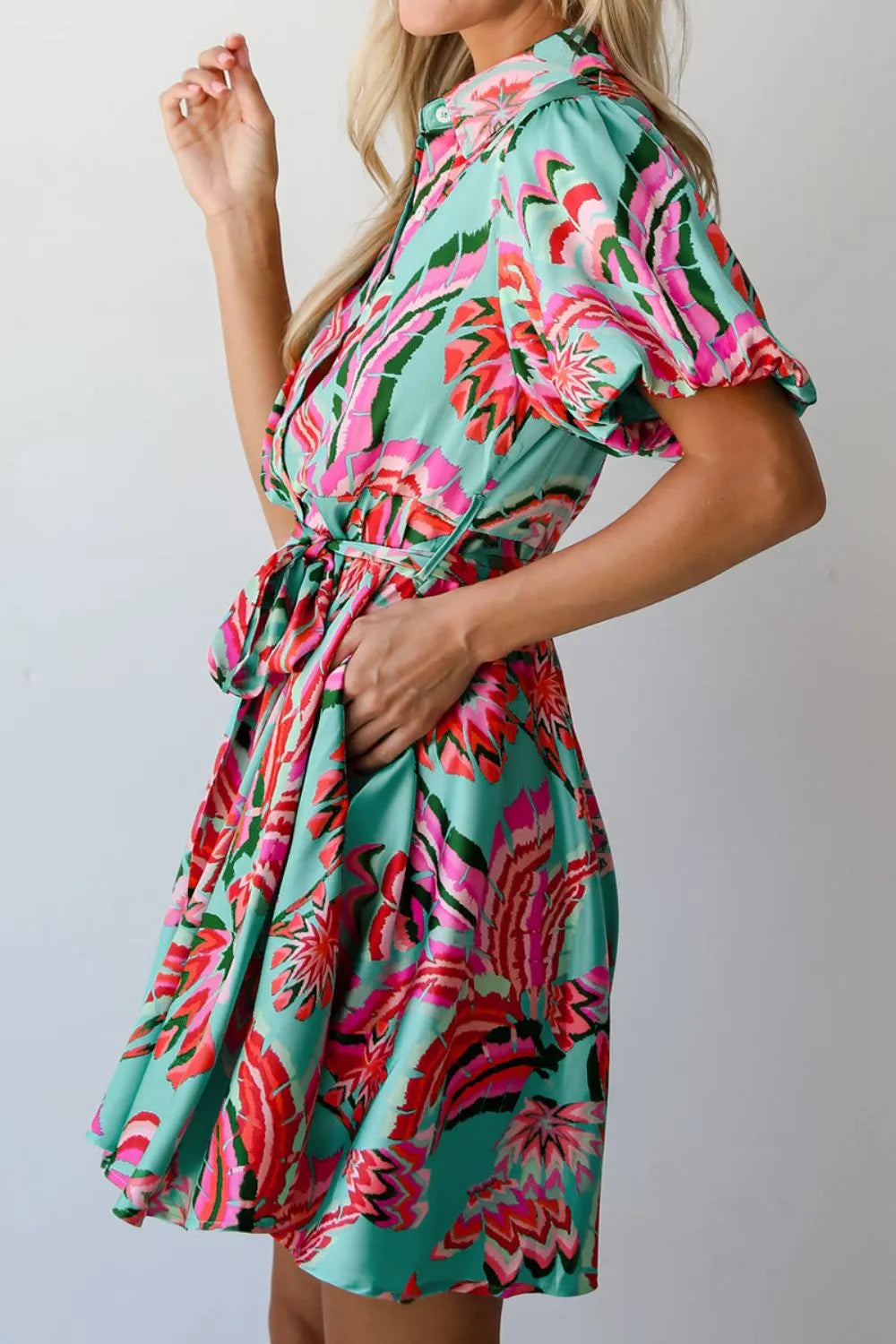 Abstract Print Lace-Up High Waist Buttoned Mini Dress – Trendsi | ClozArt