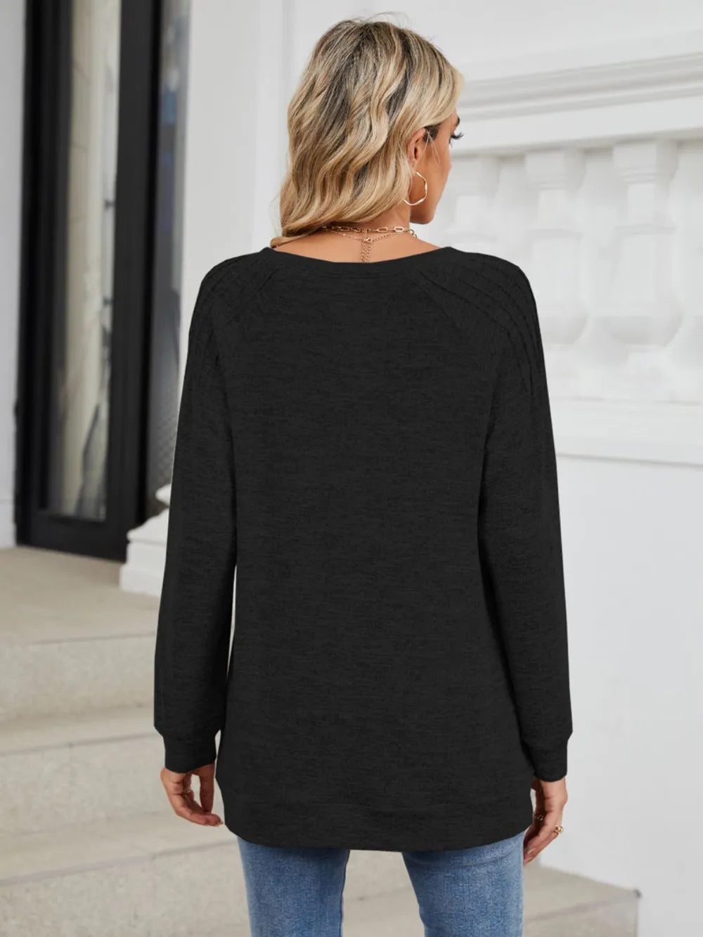 Round Neck Long Sleeve T-Shirt – Trendsi | ClozArt
