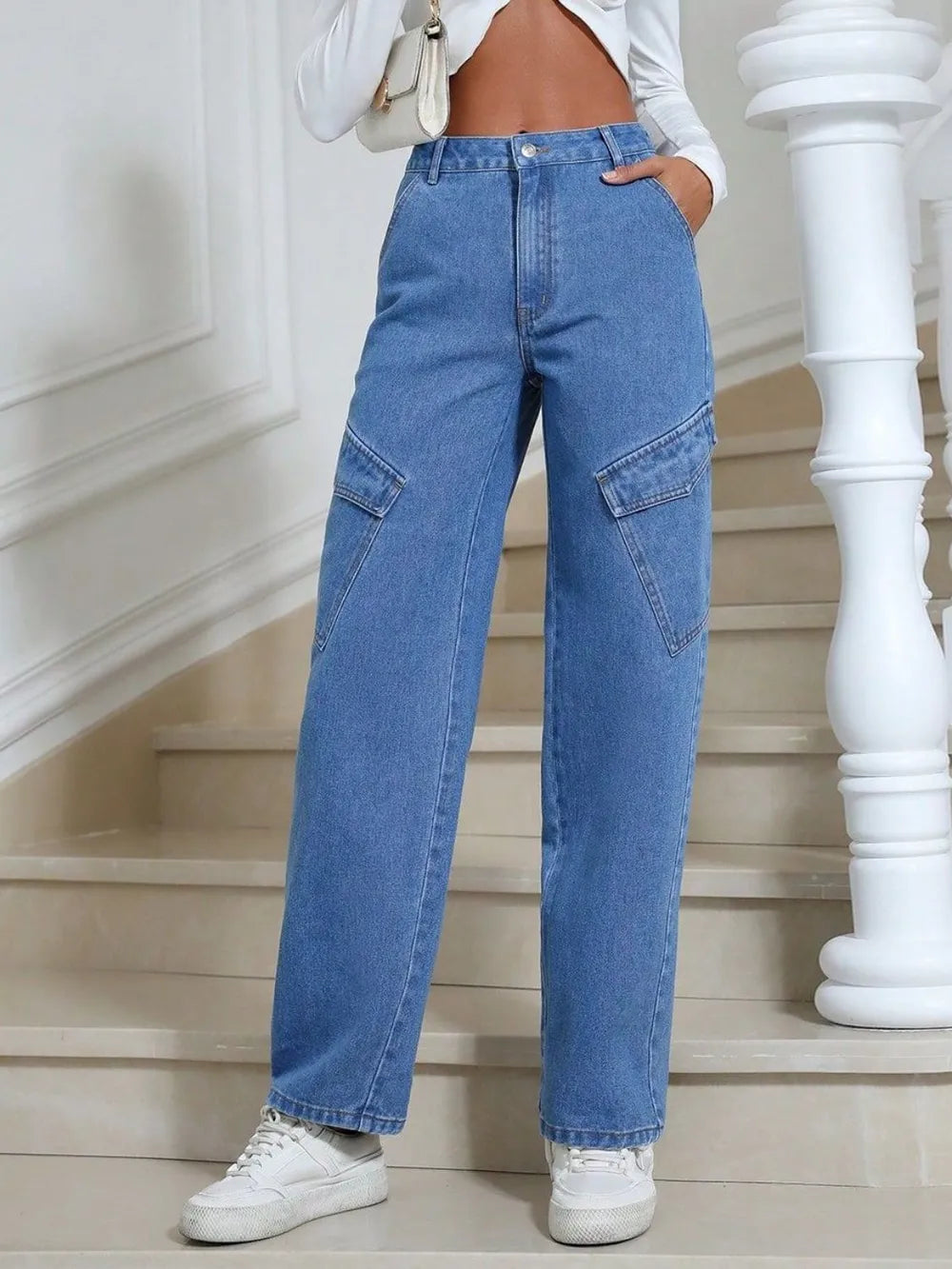 High Waist Straight Leg Jeans with Pockets – Trendsi | ClozArt