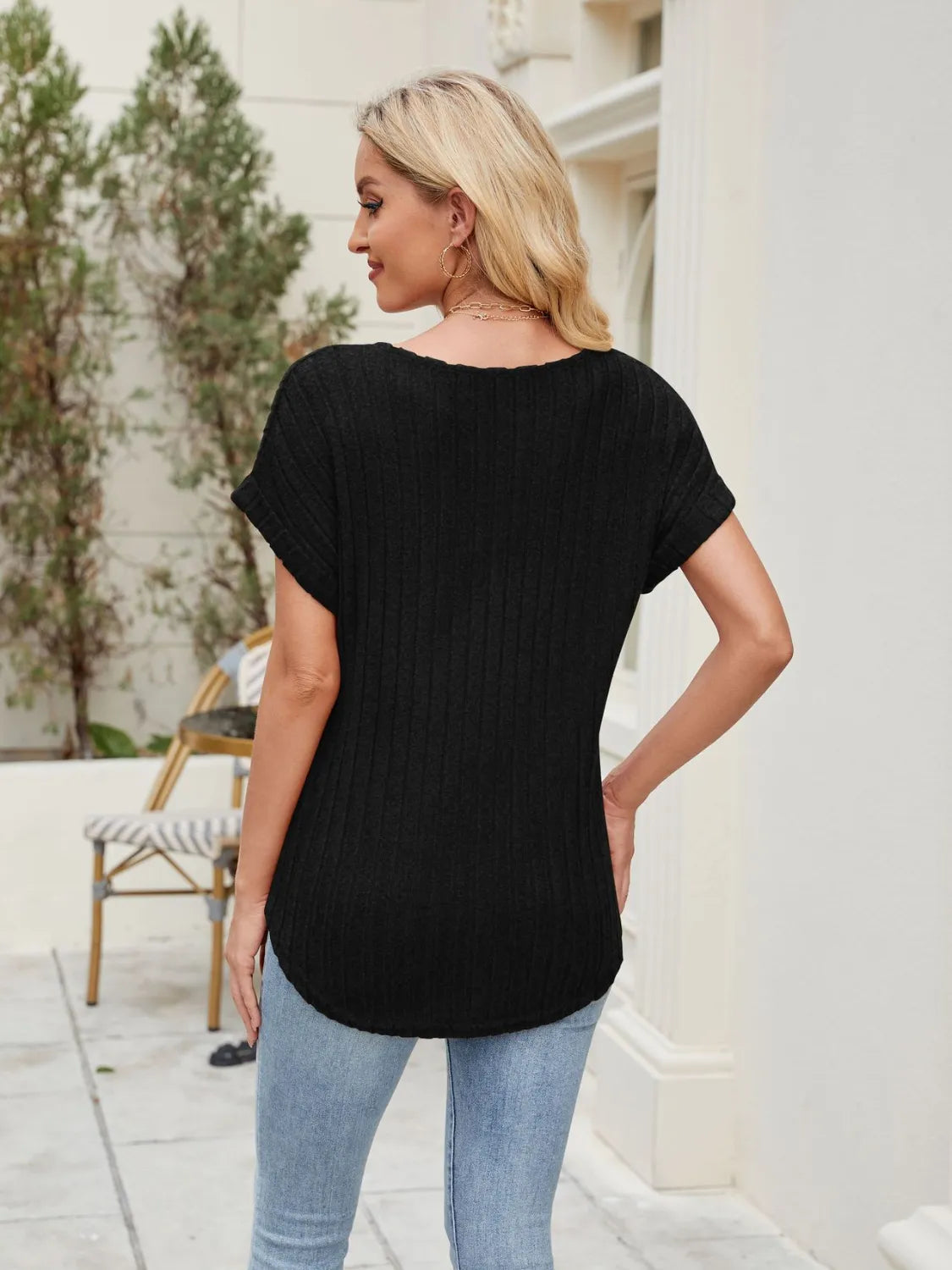 Round Neck Short Sleeve T-Shirt – Trendsi | ClozArt