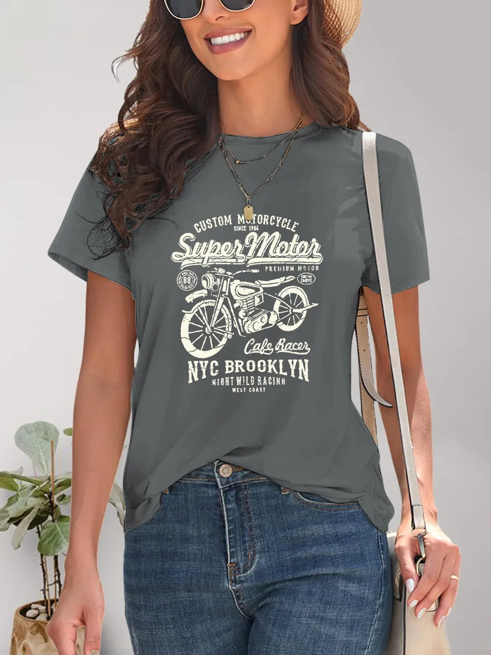 Motorcycle Graphic Round Neck T-Shirt – Trendsi | ClozArt