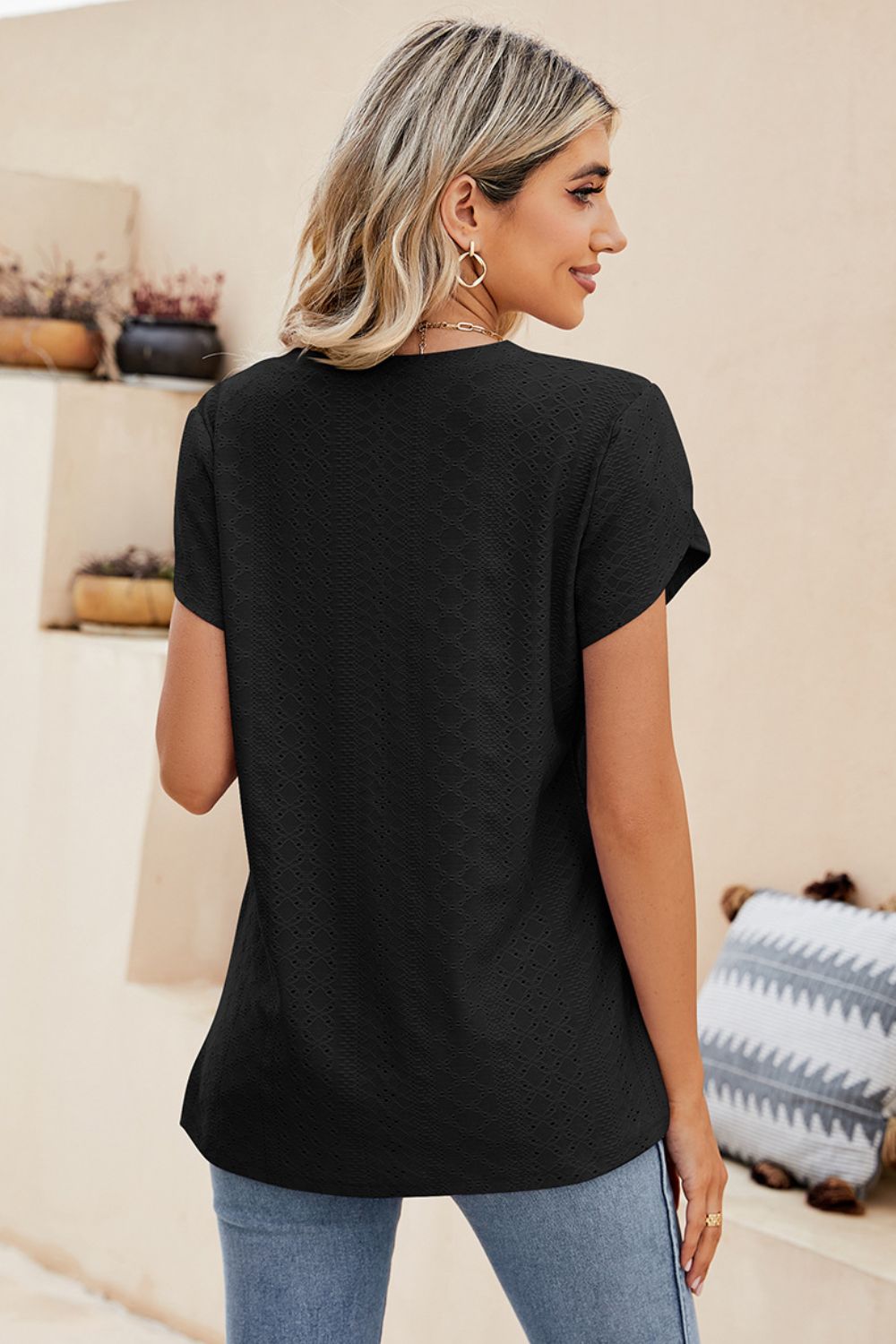 Eyelet Petal Sleeve V-Neck Knit Top – Trendsi | ClozArt