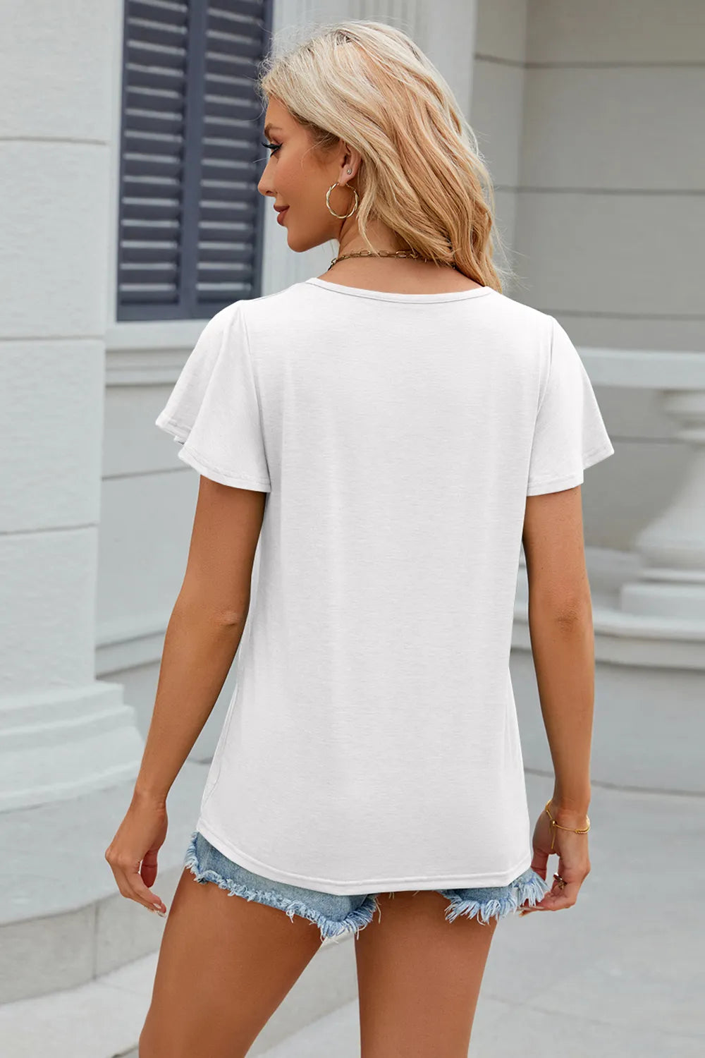 V-Neck Short Sleeve T-Shirt – Trendsi | ClozArt